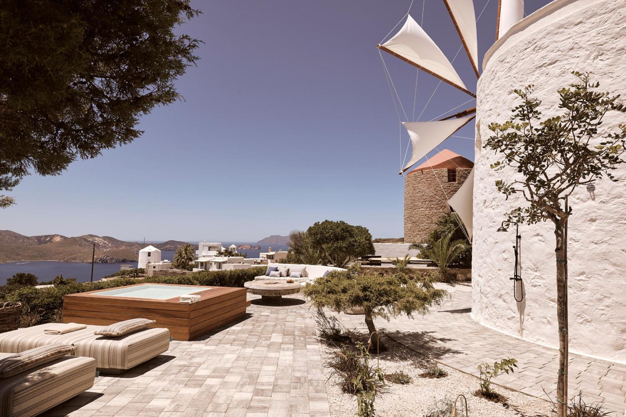 Apartment Windmill Karamitsos Since 1859 *